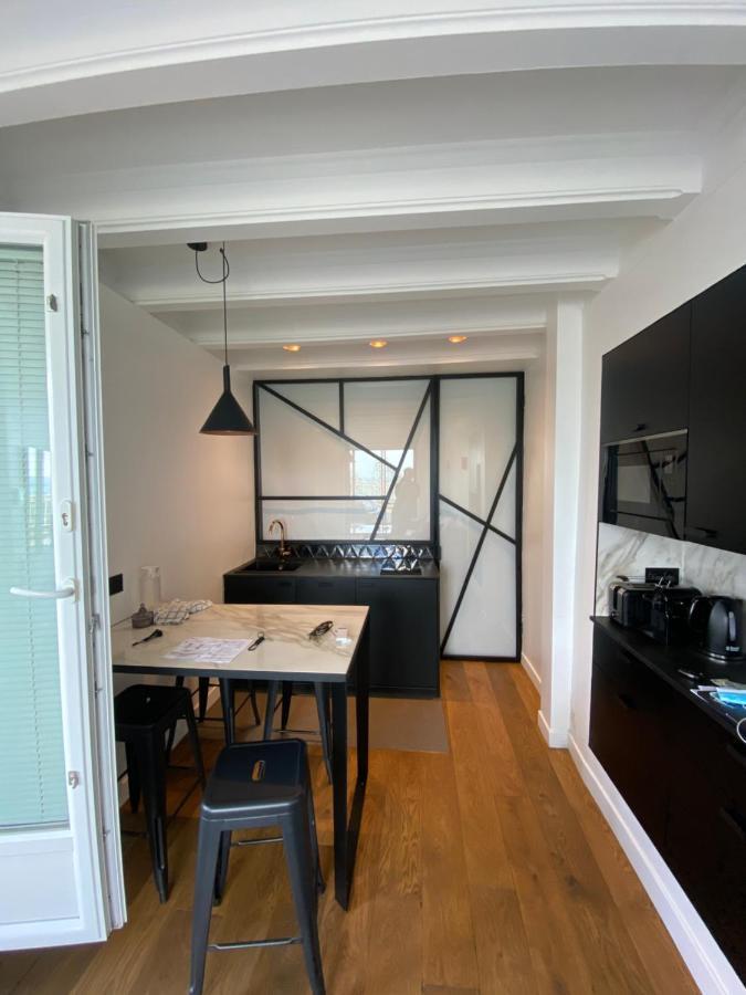 Appartement Face Mer Avec Terrasse Et Parking Trouville-sur-Mer Exterior foto